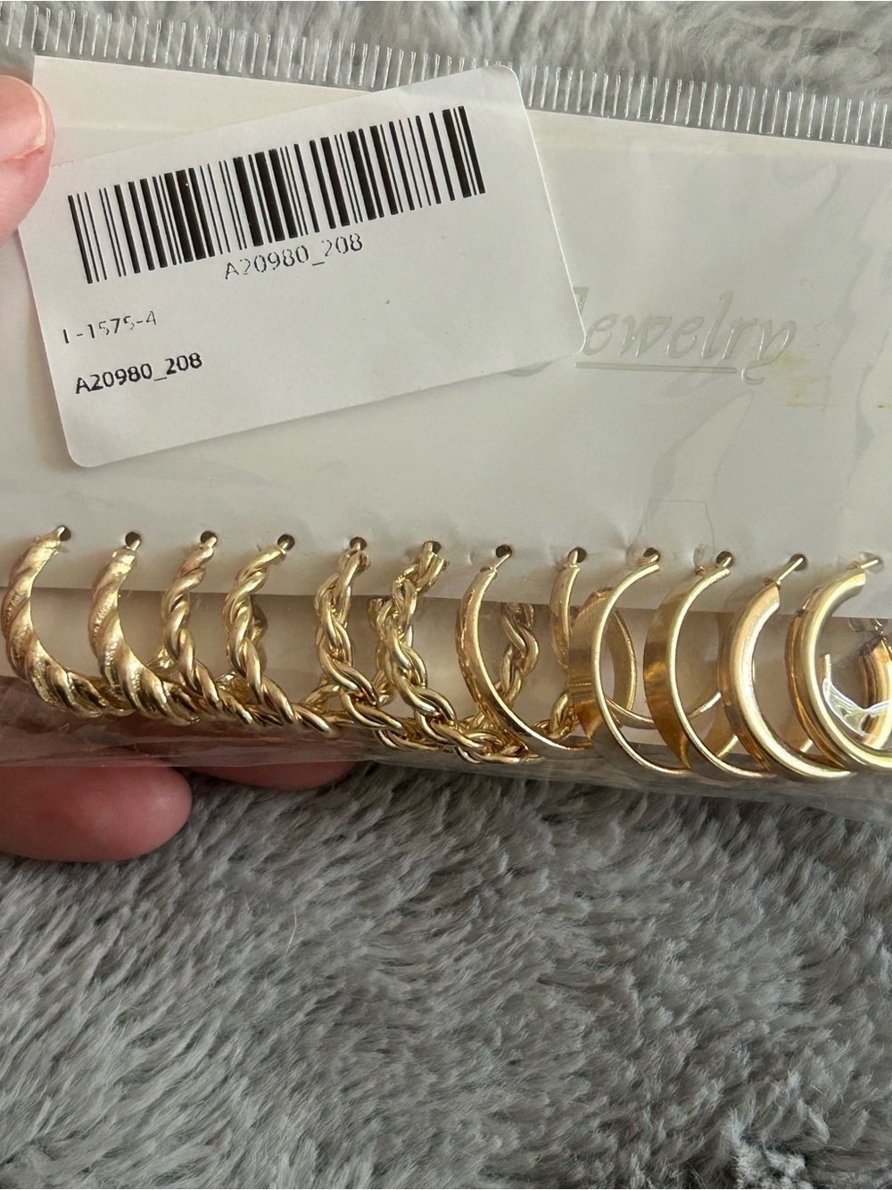 🔥$2 Gold Hoop & Twisted Mini Earring Set - 12 Pack